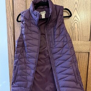 Duluth Trading Co Women's Plum Quilted Packable Vest